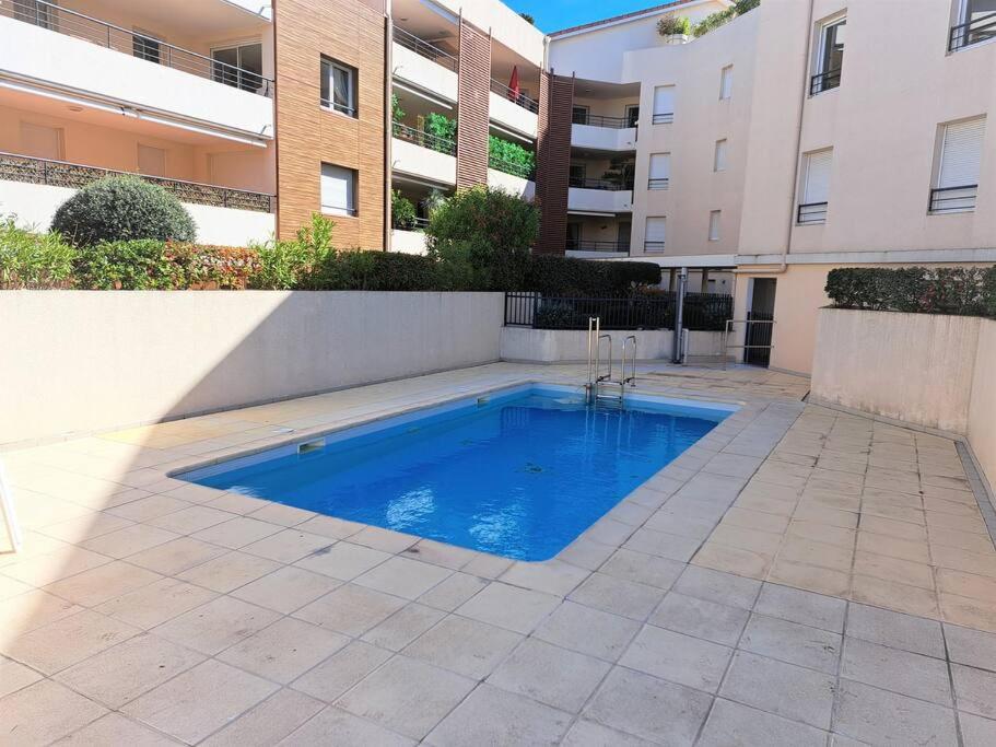 Saint Raphael, T2, Piscine, Proche Centre Ville Екстериор снимка