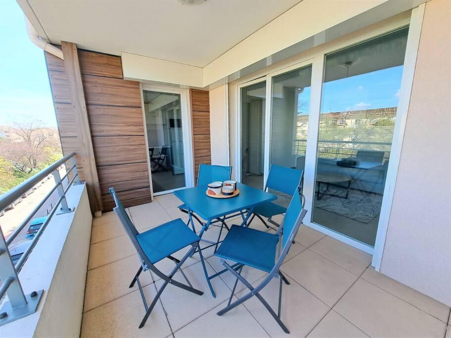 Saint Raphael, T2, Piscine, Proche Centre Ville Екстериор снимка
